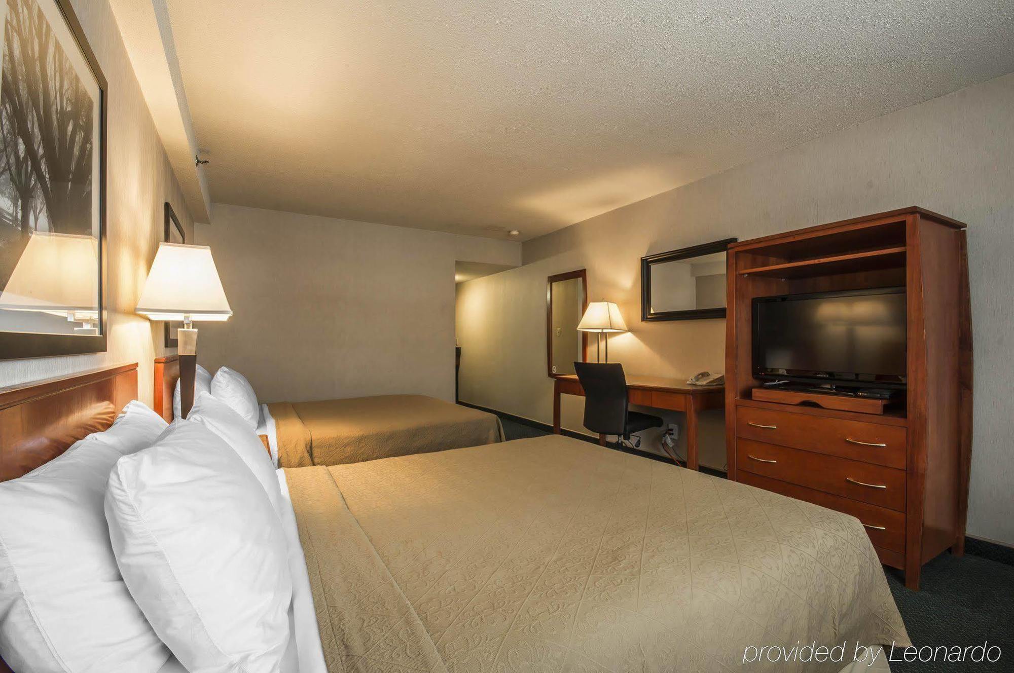 Art Infiniti Hotel Pitt Meadows Zewnętrze zdjęcie