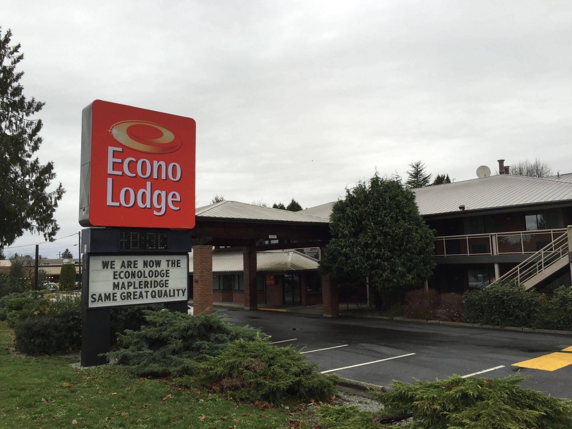 Art Infiniti Hotel Pitt Meadows Zewnętrze zdjęcie